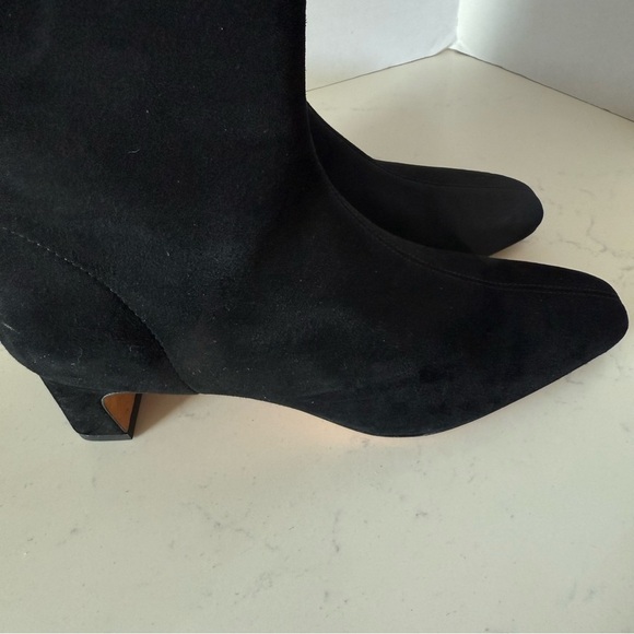 NEW Vince Saira Suede Knee Boot in Black Size: 6 - Picture 5 of 6